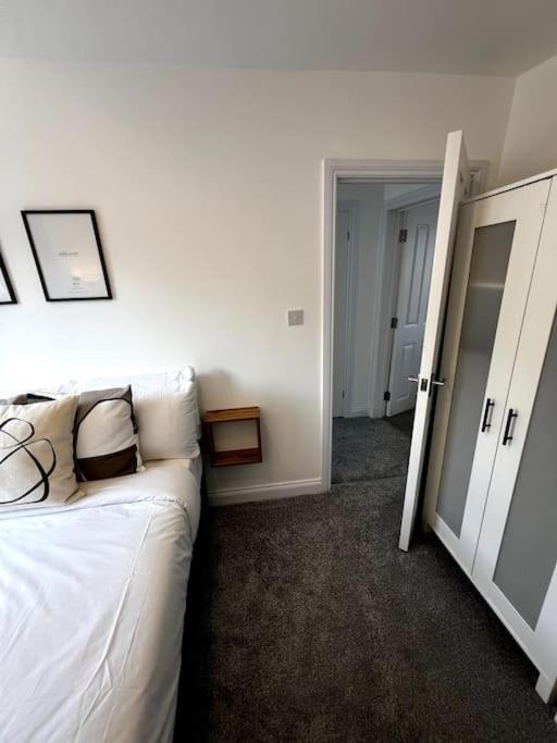 Central Chic 3 Bed, Great Location Winchester Esterno foto